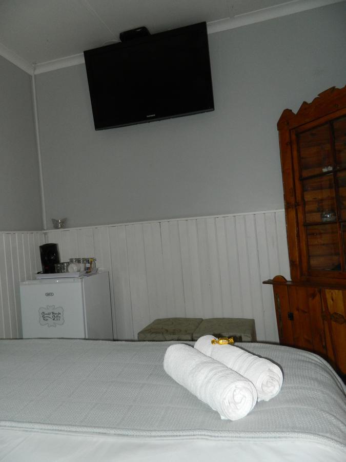 Guest House Gabby Klerksdorp Eksteriør bilde